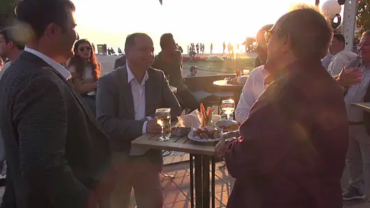 Festivale açılış kokteyli