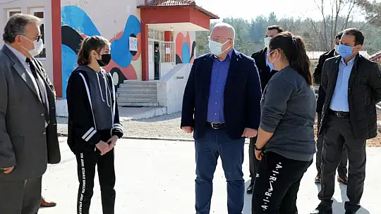 Başkan Gümüş 9 mahalleyi ziyaret etti