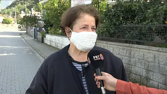 Mahalle halkı çocuk parkı istiyor 