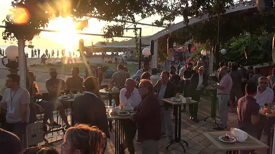 Festivale açılış kokteyli