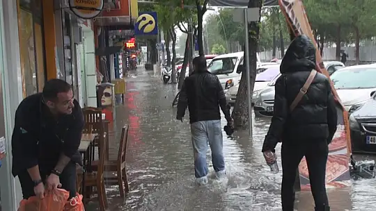 Temizlenmeyen logarlar taşkınlara neden oldu