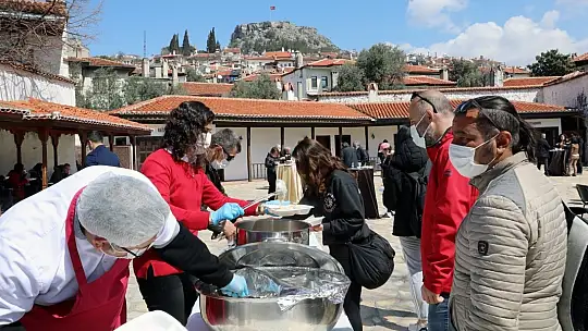 Profesyonel turist rehberlerinin görüşleri değerlendirildi