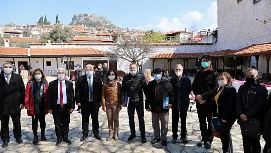 Profesyonel turist rehberlerinin görüşleri değerlendirildi