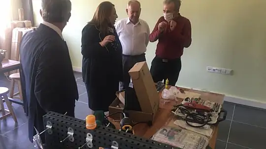 Okul müdürlerinden sorunlar hakkında bilgi aldı
