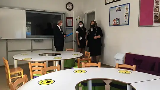 Okul müdürlerinden sorunlar hakkında bilgi aldı