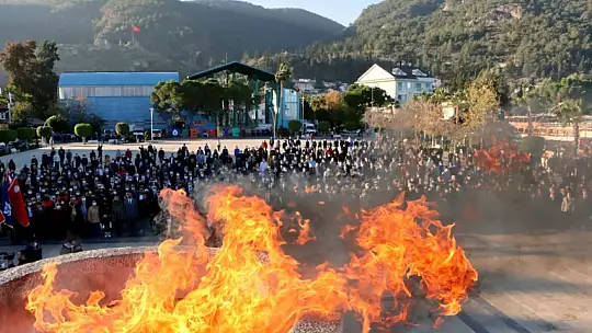 Fethiye'de Atatürk saygı ile anıldı