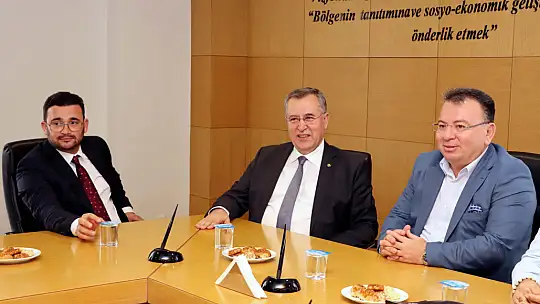 FTSO VE FETOB YÖNETİMİ TURİZM SEKTÖRÜNDEKİ SON GELİŞMELERİ DEĞERLENDİRDİ