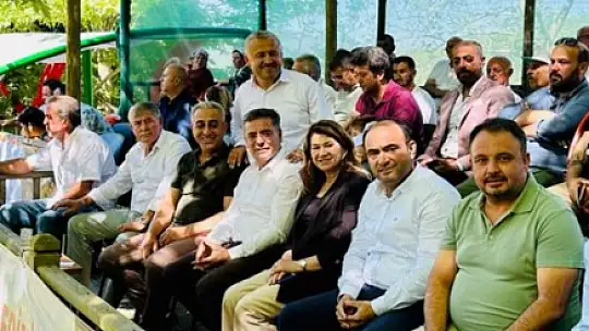 Genç Ve Dinamik Belediye Başkanı Akdenizli, Dur Durak Bilmiyor