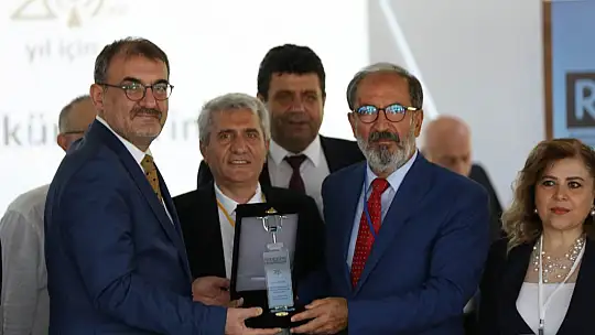 Köktener, Yüksek Danışma Kurulu'na seçildi