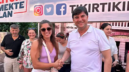 CHP Fethiye'de rozet takma töreni yapıldı