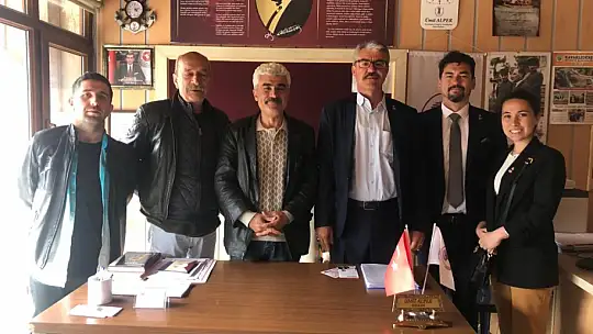 Milletvekili Adayı Yiğit Kavaklıdere'de Ziyaretlerde Bulundu