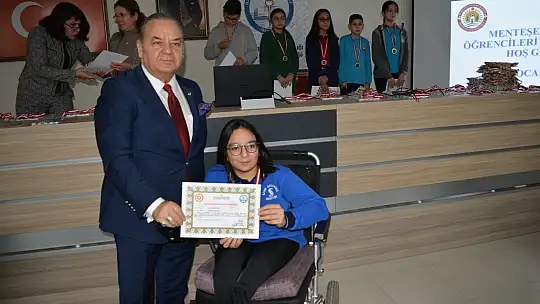 51 Örnek Öğrenci Ödüllendirildi