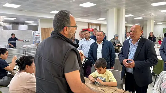 Milletvekili Adayı Yakup Otgöz, Depremzedeler İle Bayramlaştı