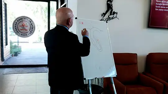 Alzheimer Defneği'nde sağlık semineri