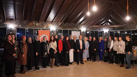 Başkan Akdenizli, Seydikemer'e Yön Veren Esnaf Kadınlarla Buluştu