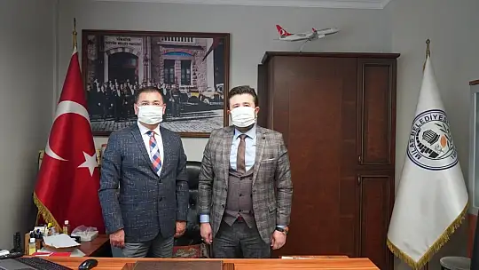 AKP İlçe Yönetimi Başkan Tokat'ı ziyaret etti