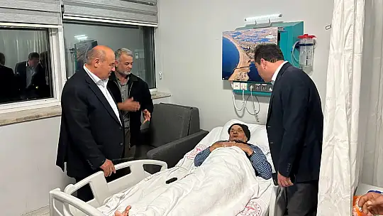 AK Parti Muğla Milletvekili Adayı Otgöz, Kazada Yaralanan Vatandaşları Ziyaret Etti