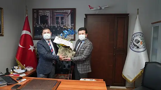 AKP İlçe Yönetimi Başkan Tokat'ı ziyaret etti
