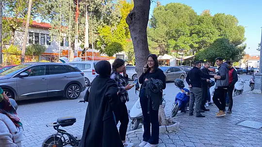 FETHİYE'DE ŞİDDETLİ DEPREM