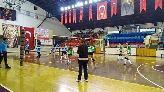 Muğla'nın Yıldızları Yarı Finalde