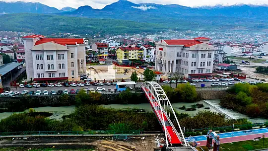 EŞEN ÇAYI ÜZERİNDEKİ ASMA KÖPRÜ ULAŞIMA AÇILDI