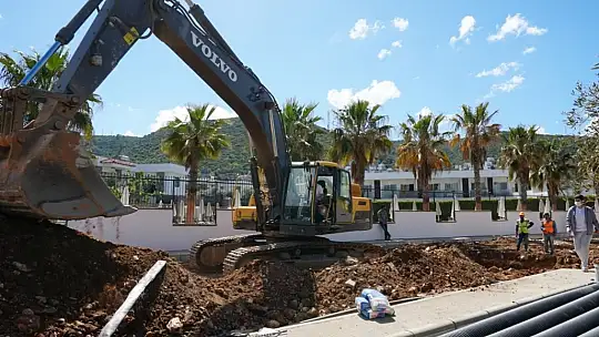 Üst yapı çalışmaları sürüyor