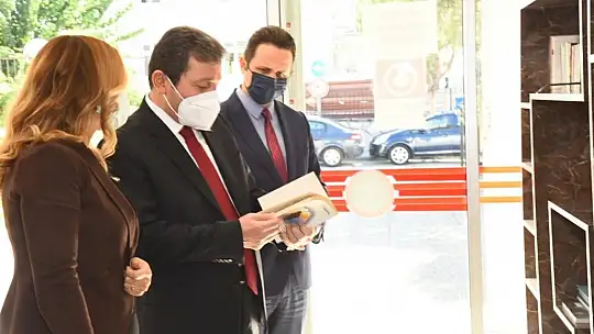 Bir tarih hazinesi Beçin Kalesi'ne tarih yolculuğu