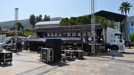 Fethiye'de Elif Buse Doğan sahne alacak