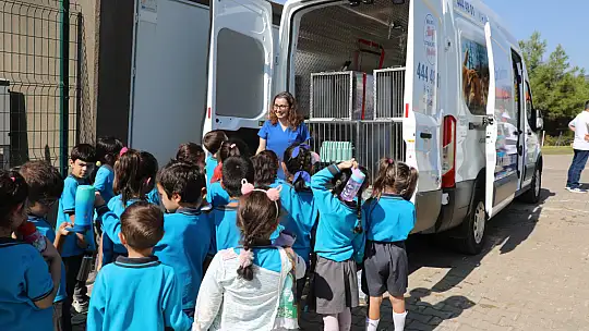Büyükşehir Geçici Hayvan Bakımevi 4 Ekim'de Minik Misafirleri Ağırladı