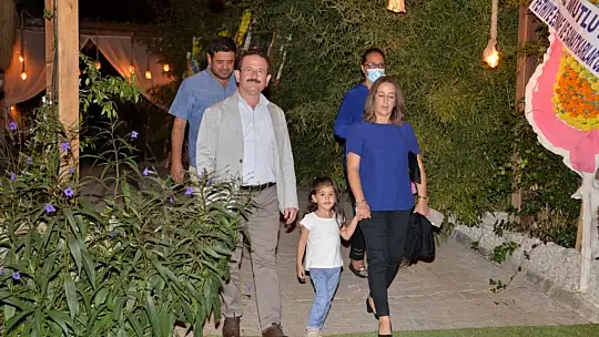 Bu düğün unutulmaz