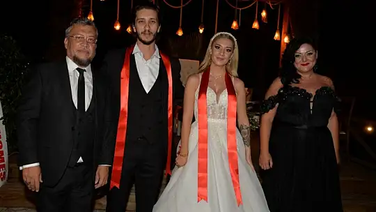 Bu düğün unutulmaz