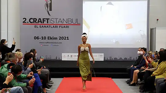 2. Craft İstanbul El Sanatları Fuarı'na Üzümlü Dastarı defilesi damga vurdu