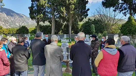 Durmuş Ali Sazaklı, vefatının 7. yılında mezarı başında anıldı