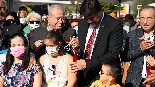 Sen de Gel Down Kafe Açıldı