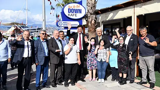 Sen de Gel Down Kafe Açıldı