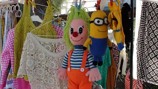 EL EMEĞİ ÜRÜNLER SAHİPLERİNİ BEKLİYOR