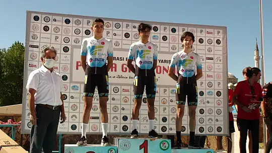 Pedallar Seydikemer'de çevrildi