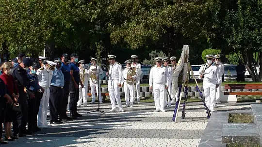 Muhtarlar Günü düzenlenen törenle kutlandı