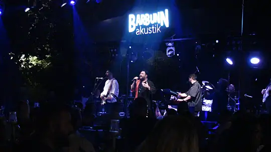 'Sakiler' Barbunn'da kulakların pasını sildi