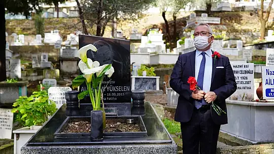 Nazmi Yükselen kabri başında anıldı