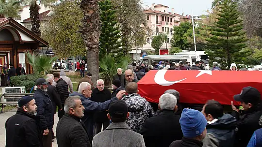 EMEKLİ BAŞKOMİSER HAYATINI KAYBETTİ