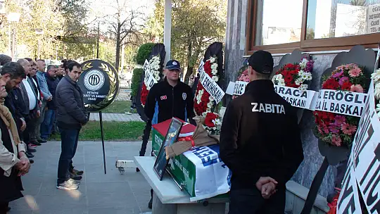 ESKİ BELEDİYE BAŞKANI KANDÖNMEZ SON YOLCULUĞUNA UĞURLANDI