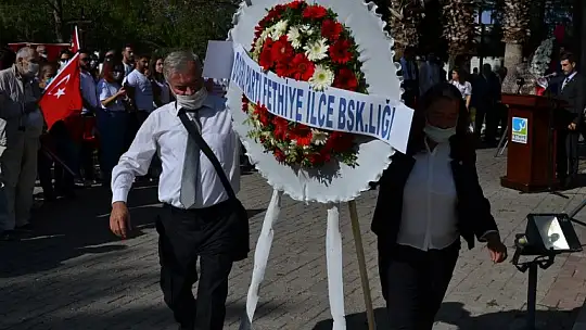 Fethiye'de STK'lardan Cumhuriyet Bayramı Kutlaması