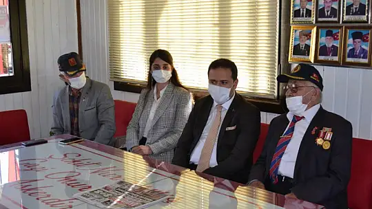 Kaymakam Fırat, 'Gazilerimizde ayaklı vatan aşkı, canlı bir şekilde görünüyor'