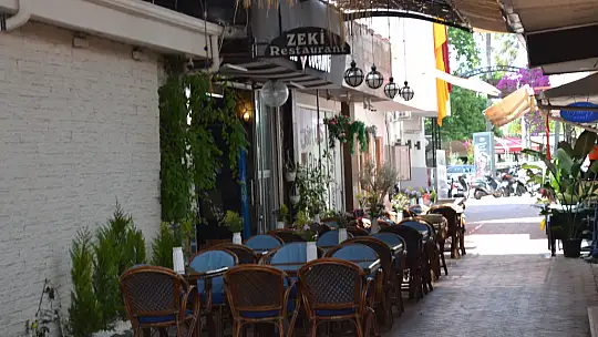 Paspatur sokakları boş kaldı