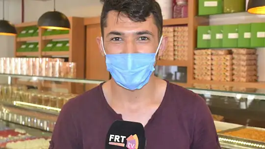 Fethiye'de Bayram Öncesi Tatlı Yoğunluğu