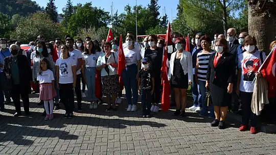 Fethiye'de STK'lardan Cumhuriyet Bayramı Kutlaması