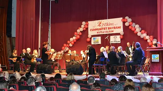 Ata okullarından Cumhuriyet Bayramı konseri