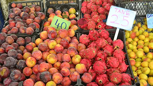 Pazarcılar Odası Başkanı Adem Hıra 'Satışta Azalma Var.'