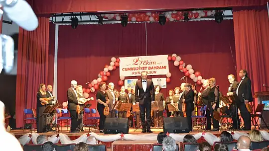 Ata okullarından Cumhuriyet Bayramı konseri